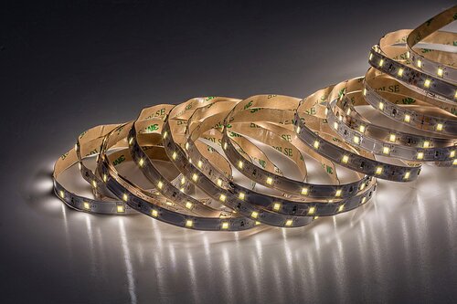 79025 LED Strip   LED szalag