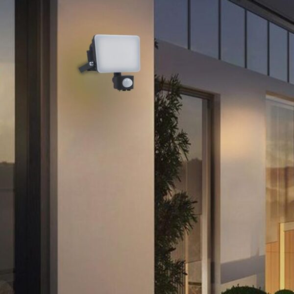 LED reflektor érzékelõvel 10W / 4000K - LF7021S