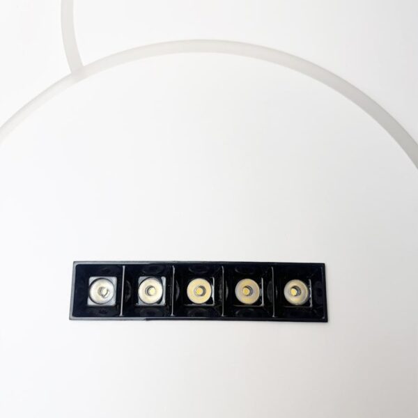 LED mennyezeti lámpa + távvezérlõ 90W - TA1322/W