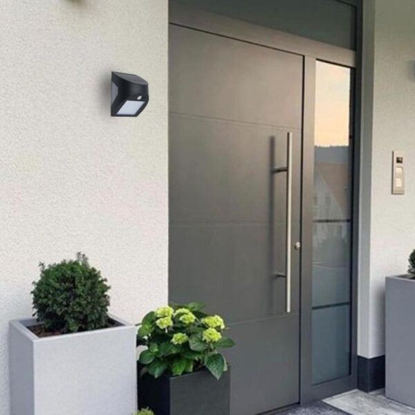 LED fekete fali napelemes lámpa 3W / 3000K / 4000K - LS025