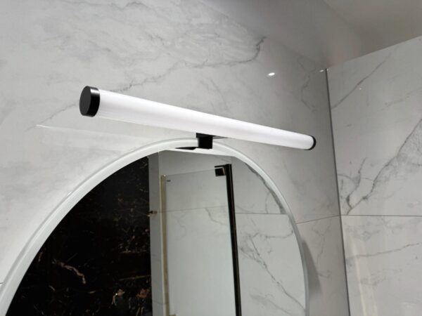 LED fürdõszobai lámpa 12W / IP44 / 600 / 4000K - LNL7722/BK