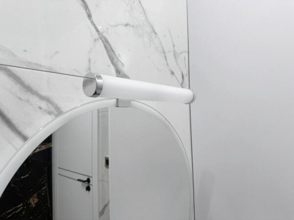 LED fürdõszobai lámpa 8W / IP44 / 300 / 4000K - LNL7720/CH