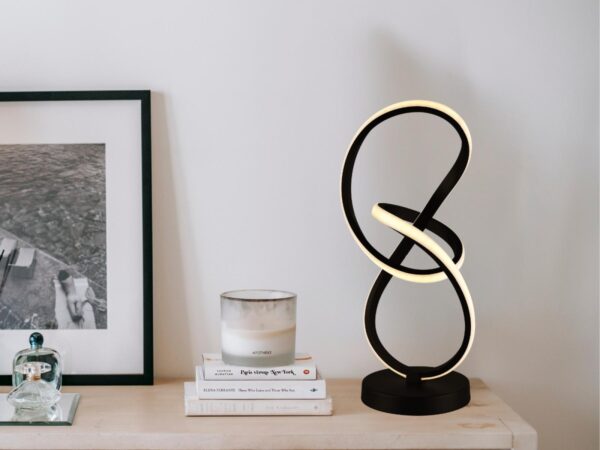 LED dizájn asztali lámpa 28W - JT1302/B