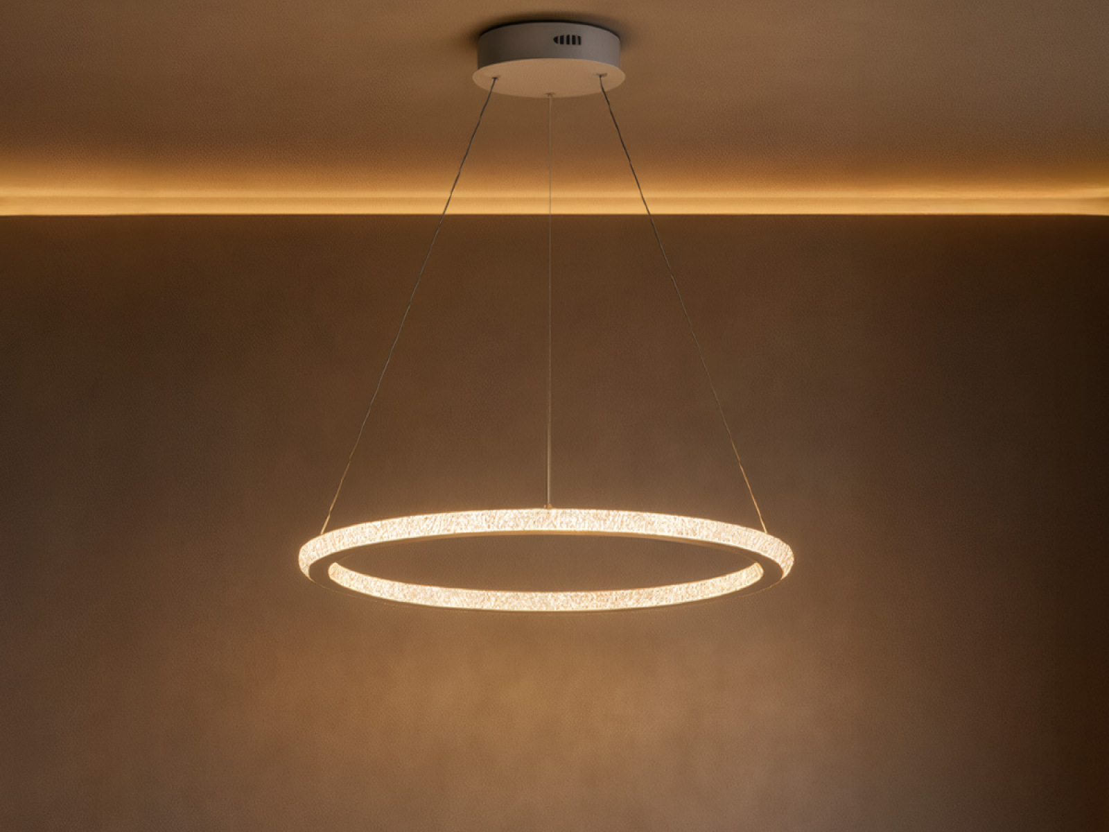 LED világítás + távvezérlõ 90W - TA2313/W