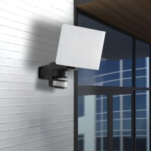 LED reflektorok + PIR 24W / 4000K - LFX021